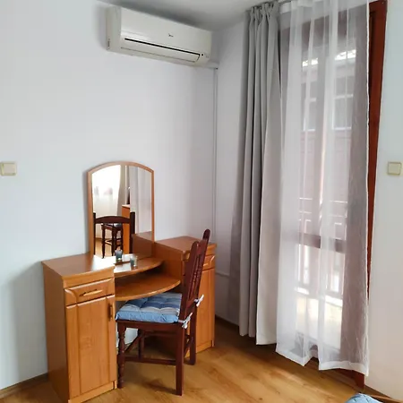 Guest Melsambria 3* 内塞伯尔