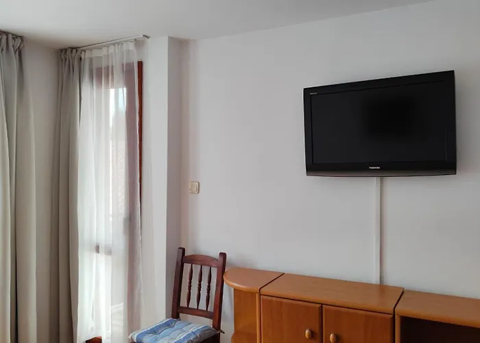 Guest Melsambria 4* נסבר