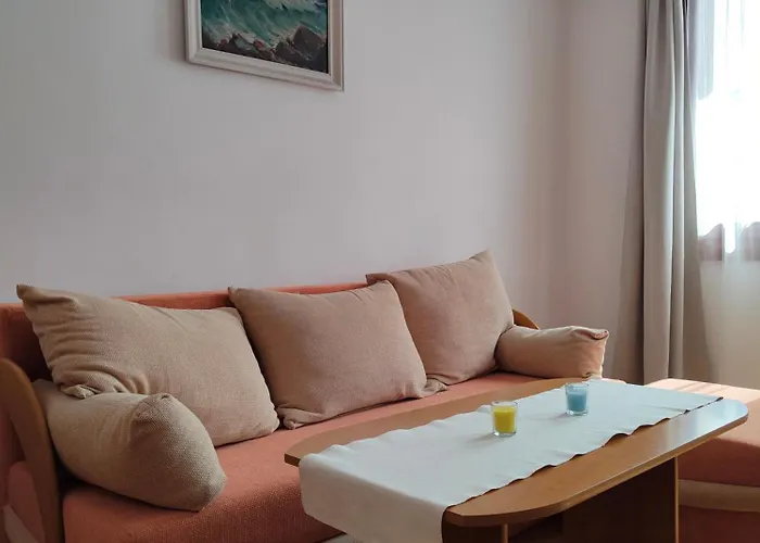 Guest Melsambria בית הארחה 4*