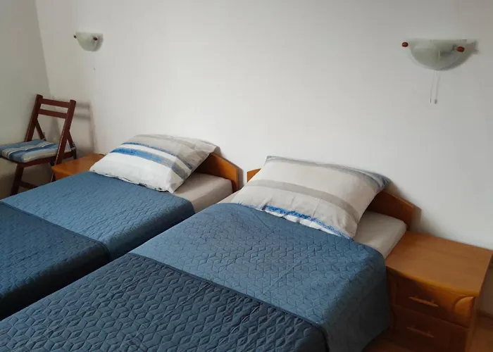 Guest Melsambria בית הארחה 4*